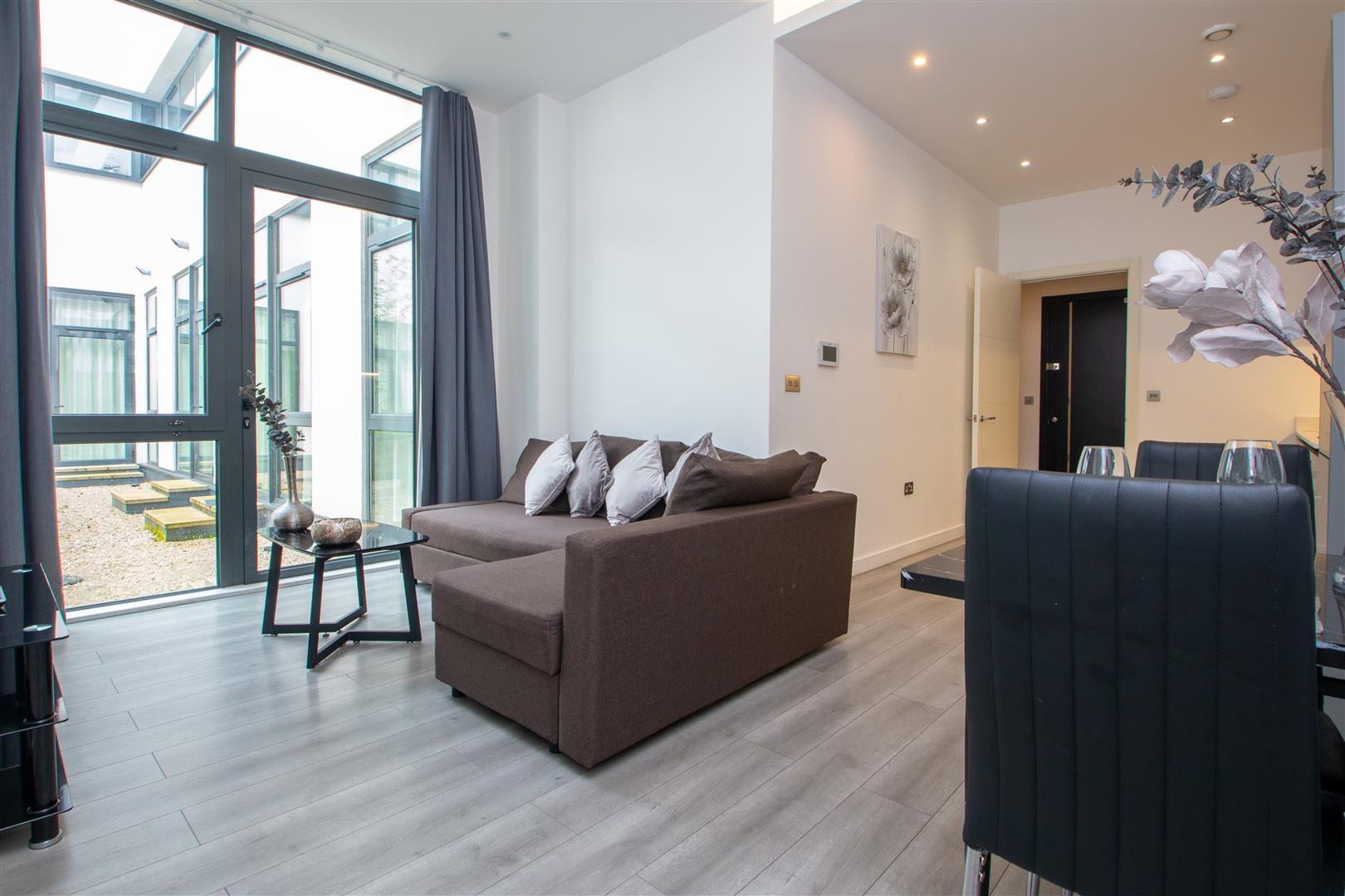 2 Foxhunter Drive, Linford Wood, Milton Keynes